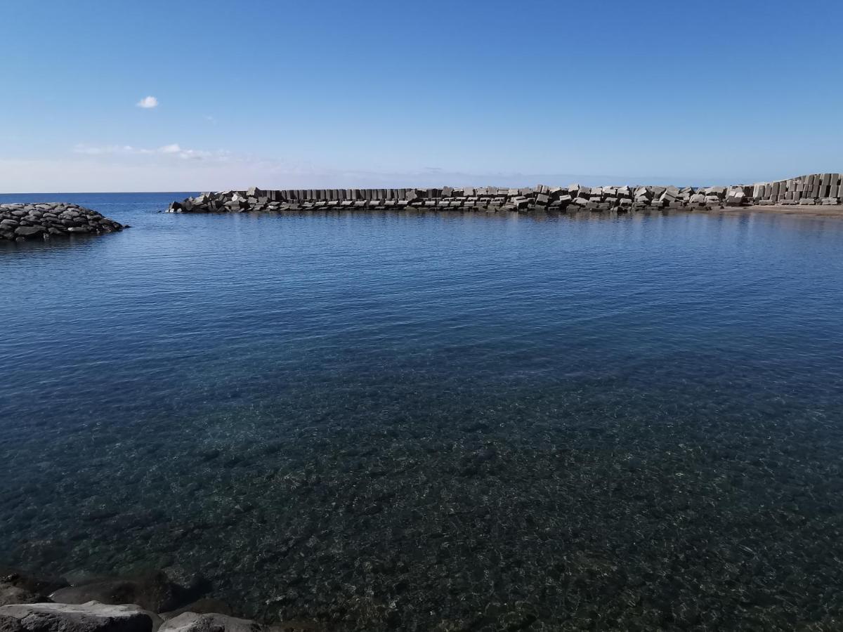 Charming Studios In Calheta Beach - Villa Esmeralda Exterior foto